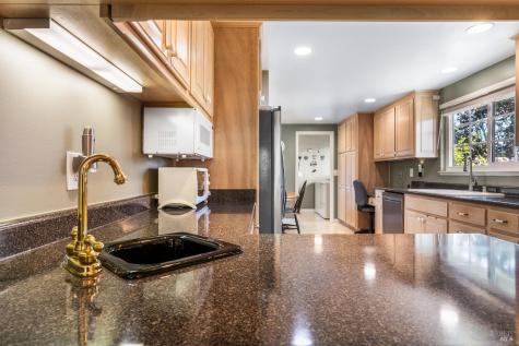 113 Valley Oaks Drive Santa Rosa CA 95409