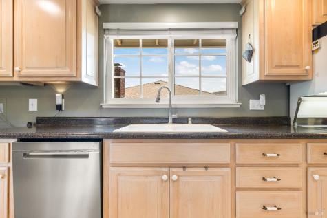 113 Valley Oaks Drive Santa Rosa CA 95409