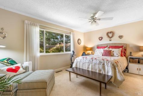 113 Valley Oaks Drive Santa Rosa CA 95409