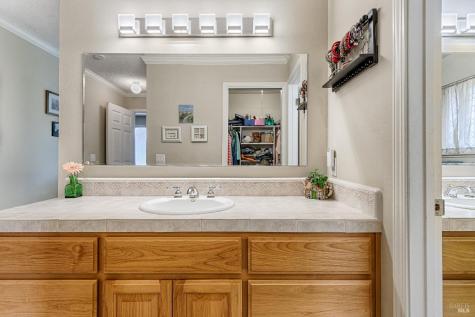 113 Valley Oaks Drive Santa Rosa CA 95409