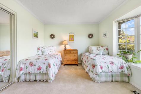 113 Valley Oaks Drive Santa Rosa CA 95409
