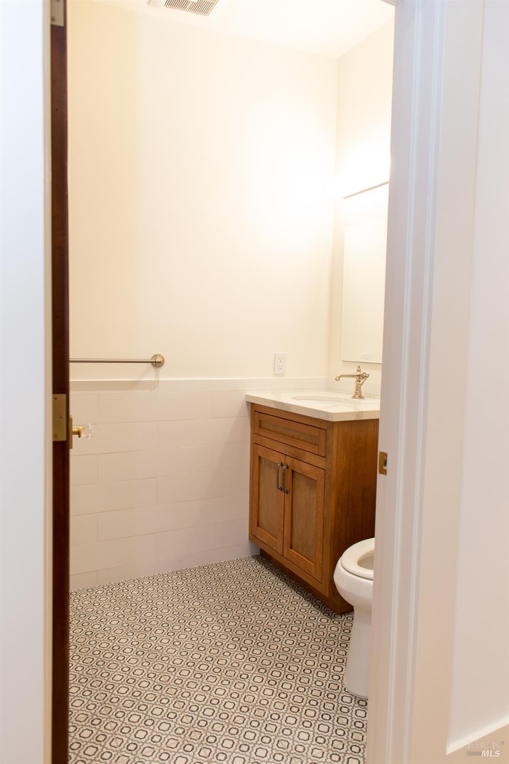 1016-1018 Spring Street Santa Rosa CA 95404