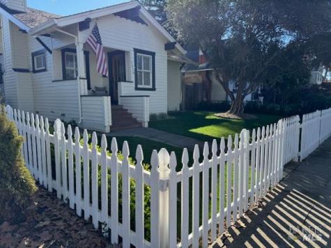 1016-1018 Spring Street Santa Rosa CA 95404