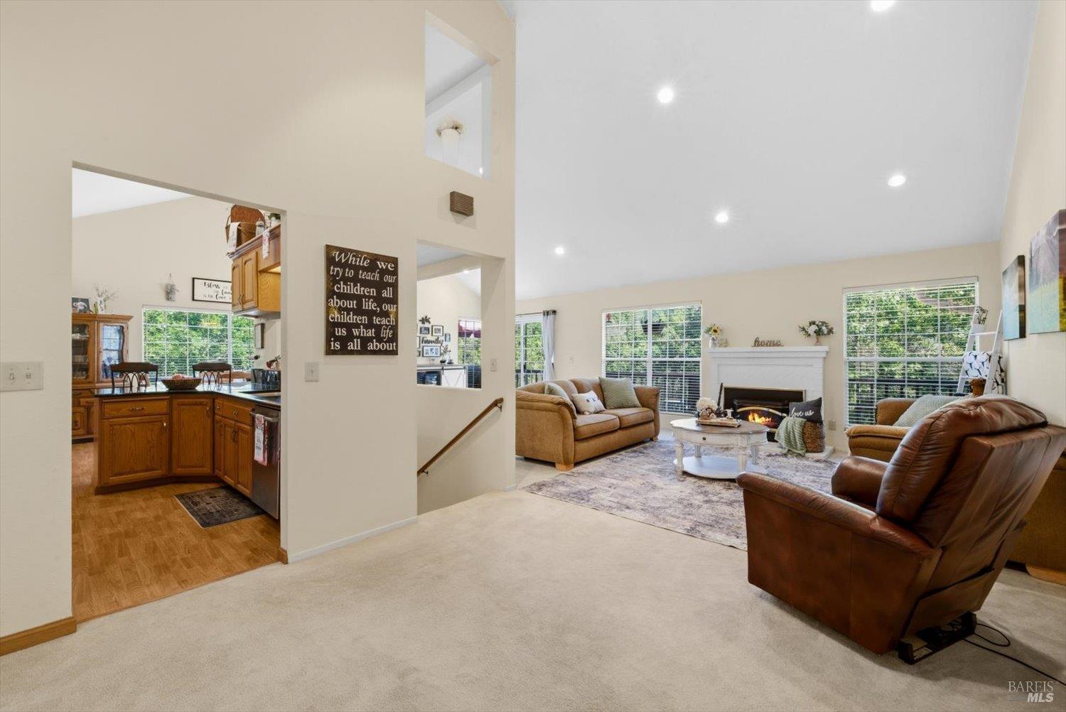 258 Circle Oaks Drive Napa CA 94558