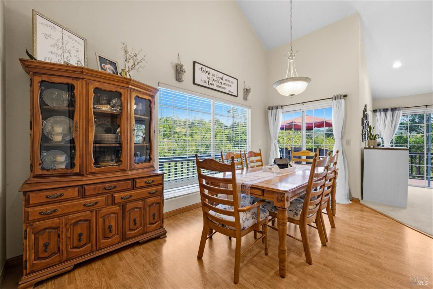 258 Circle Oaks Drive Napa CA 94558