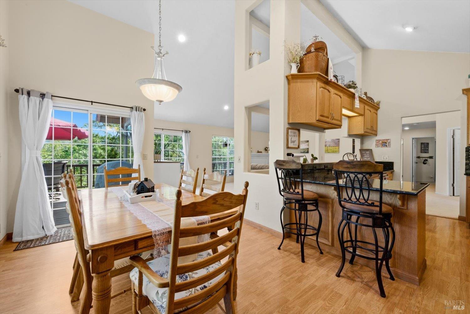 258 Circle Oaks Drive Napa CA 94558
