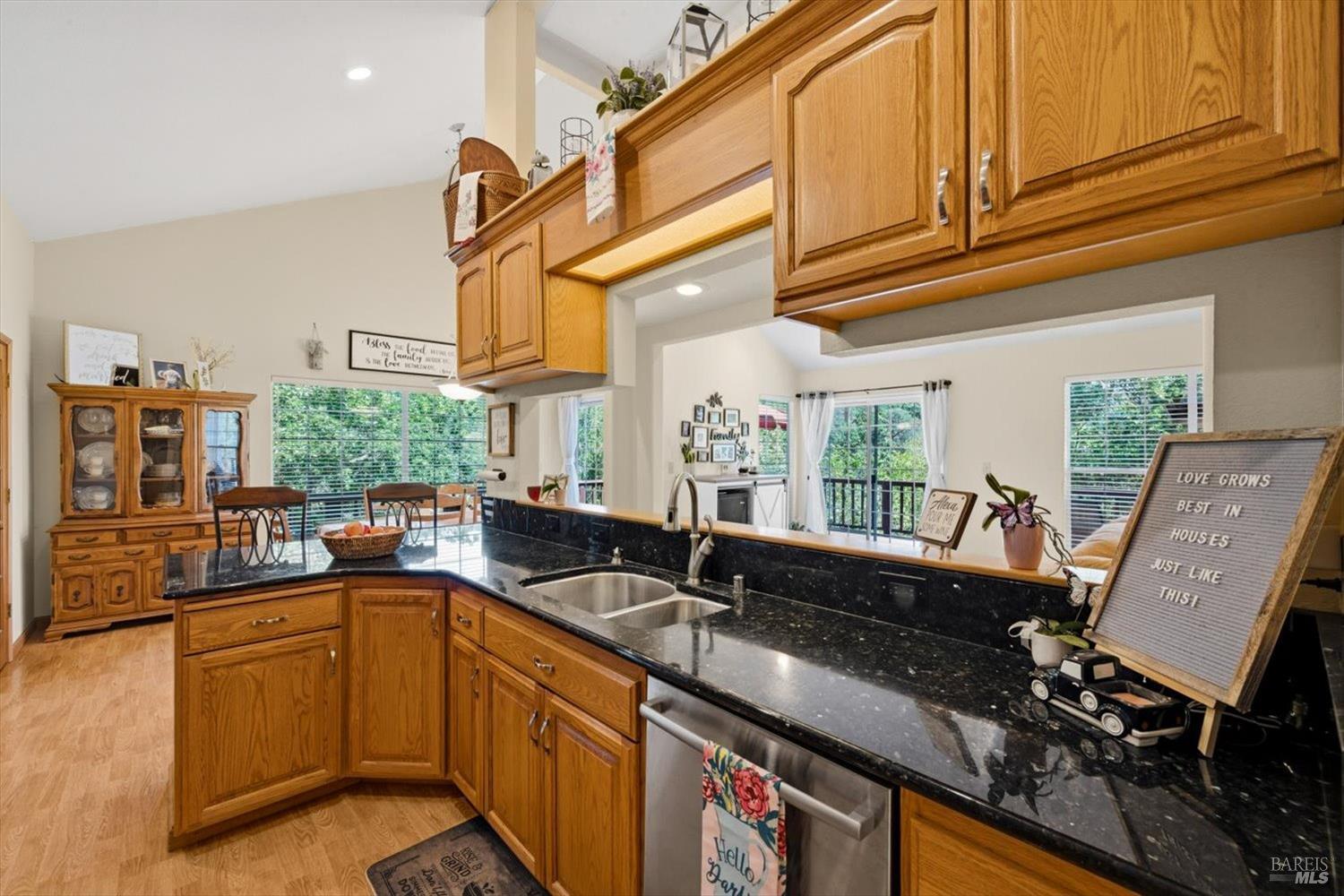 258 Circle Oaks Drive Napa CA 94558