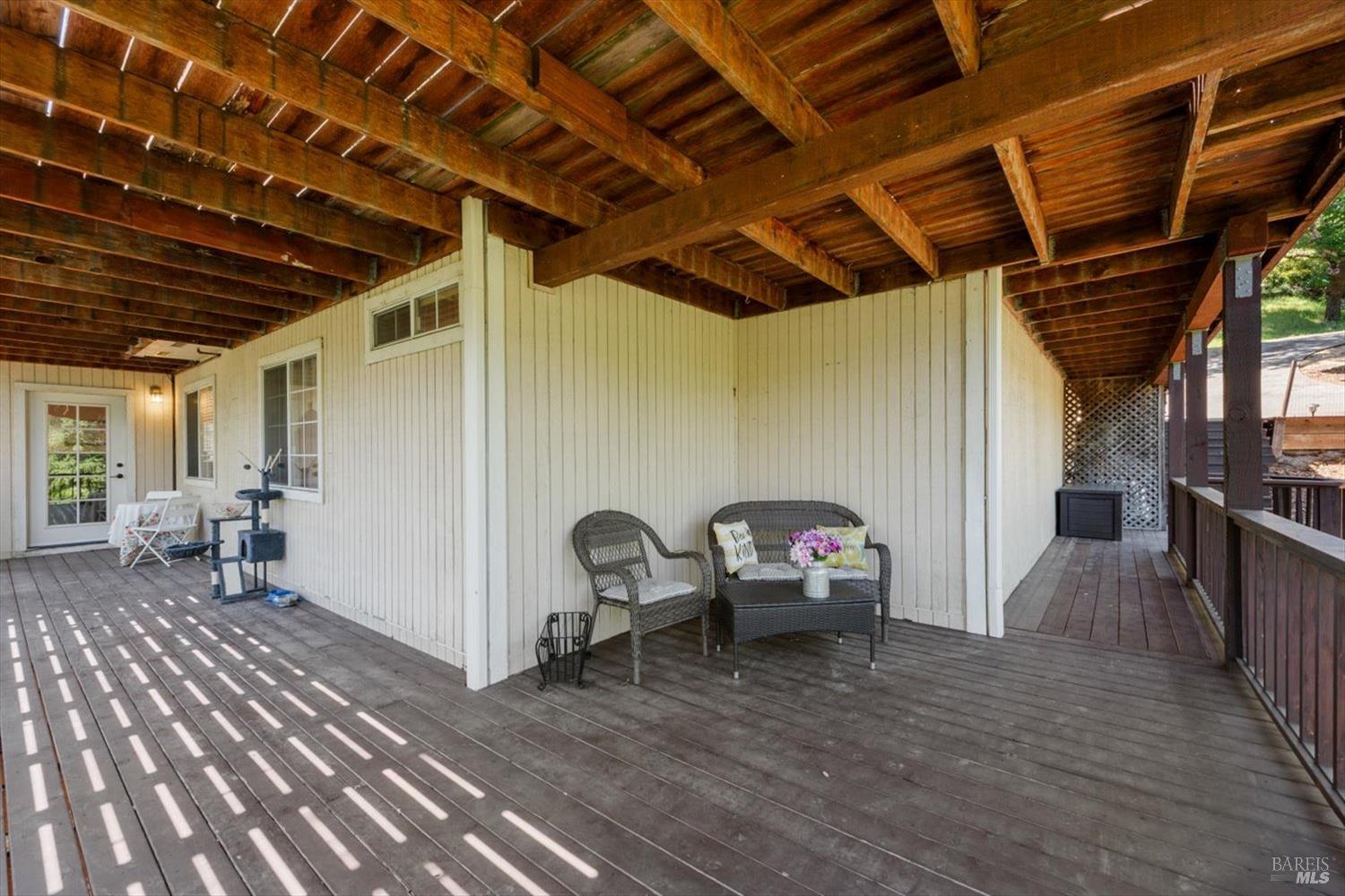 258 Circle Oaks Drive Napa CA 94558