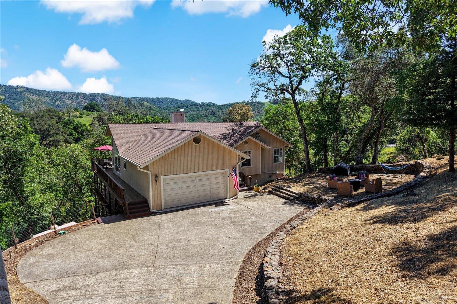 258 Circle Oaks Drive Napa CA 94558