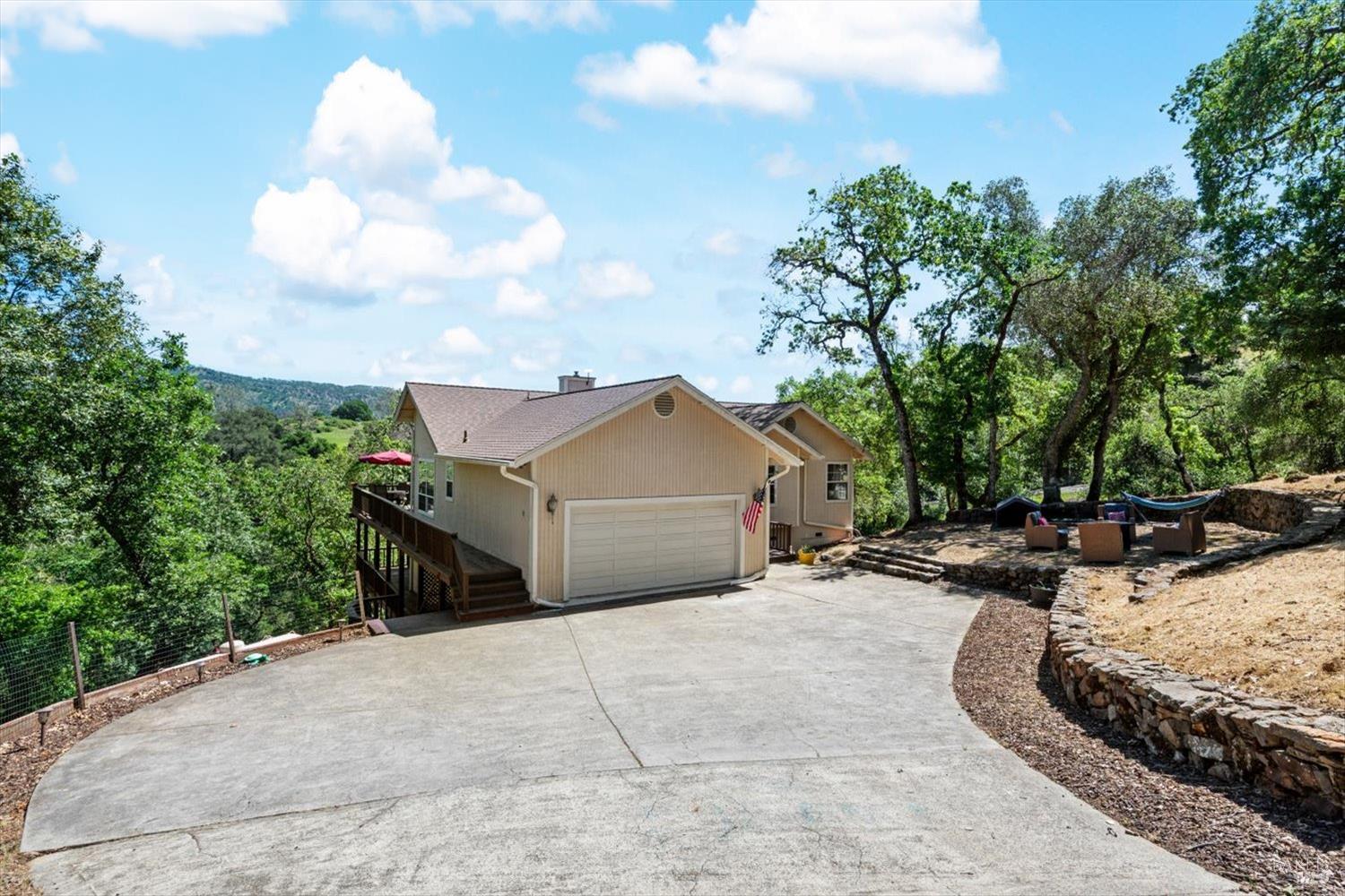258 Circle Oaks Drive Napa CA 94558