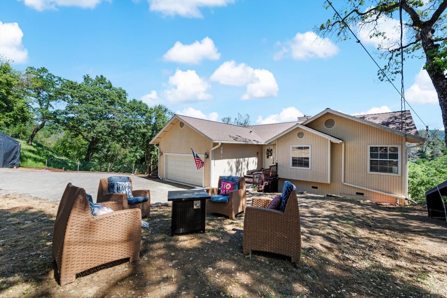 258 Circle Oaks Drive Napa CA 94558