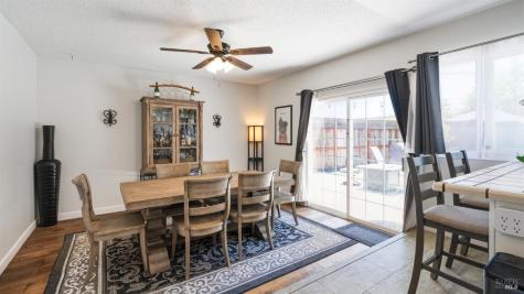 1120 Santa Clara Lane Petaluma CA 94954