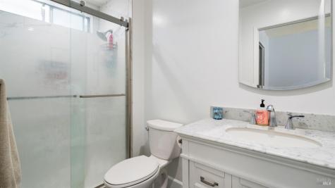 1120 Santa Clara Lane Petaluma CA 94954