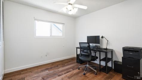 1120 Santa Clara Lane Petaluma CA 94954