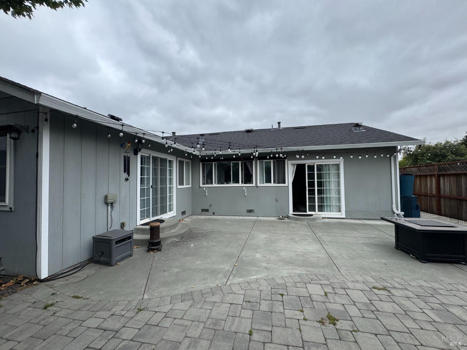 1120 Santa Clara Lane Petaluma CA 94954