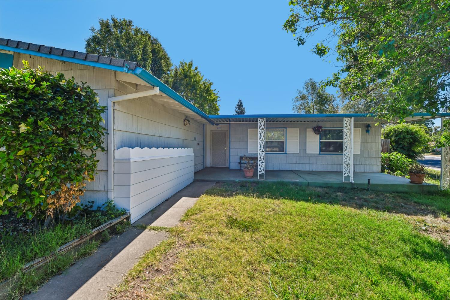 10401 Hollydale Way Rancho Cordova CA 95670