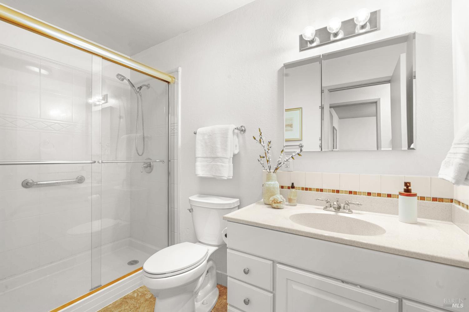 1897 Greeneich Avenue Santa Rosa CA 95401