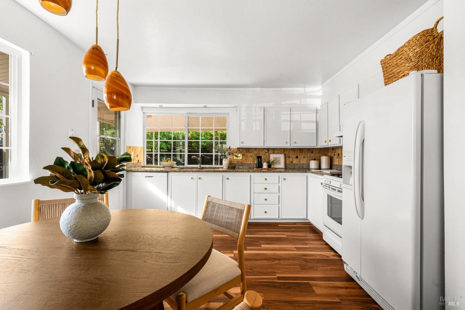 1897 Greeneich Avenue Santa Rosa CA 95401