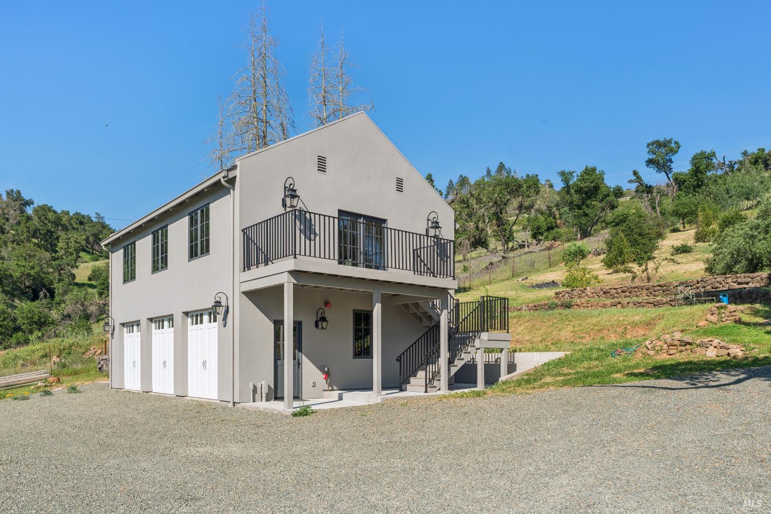 1044 Deer Park Road Deer Park CA 94576