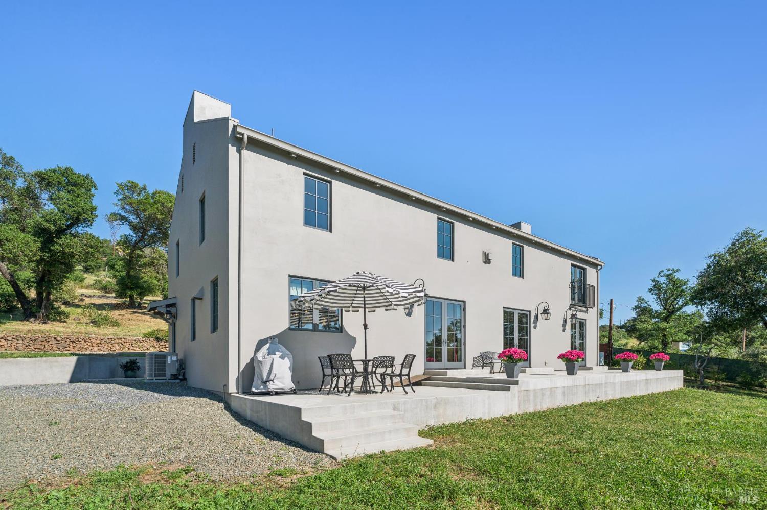 1044 Deer Park Road Deer Park CA 94576
