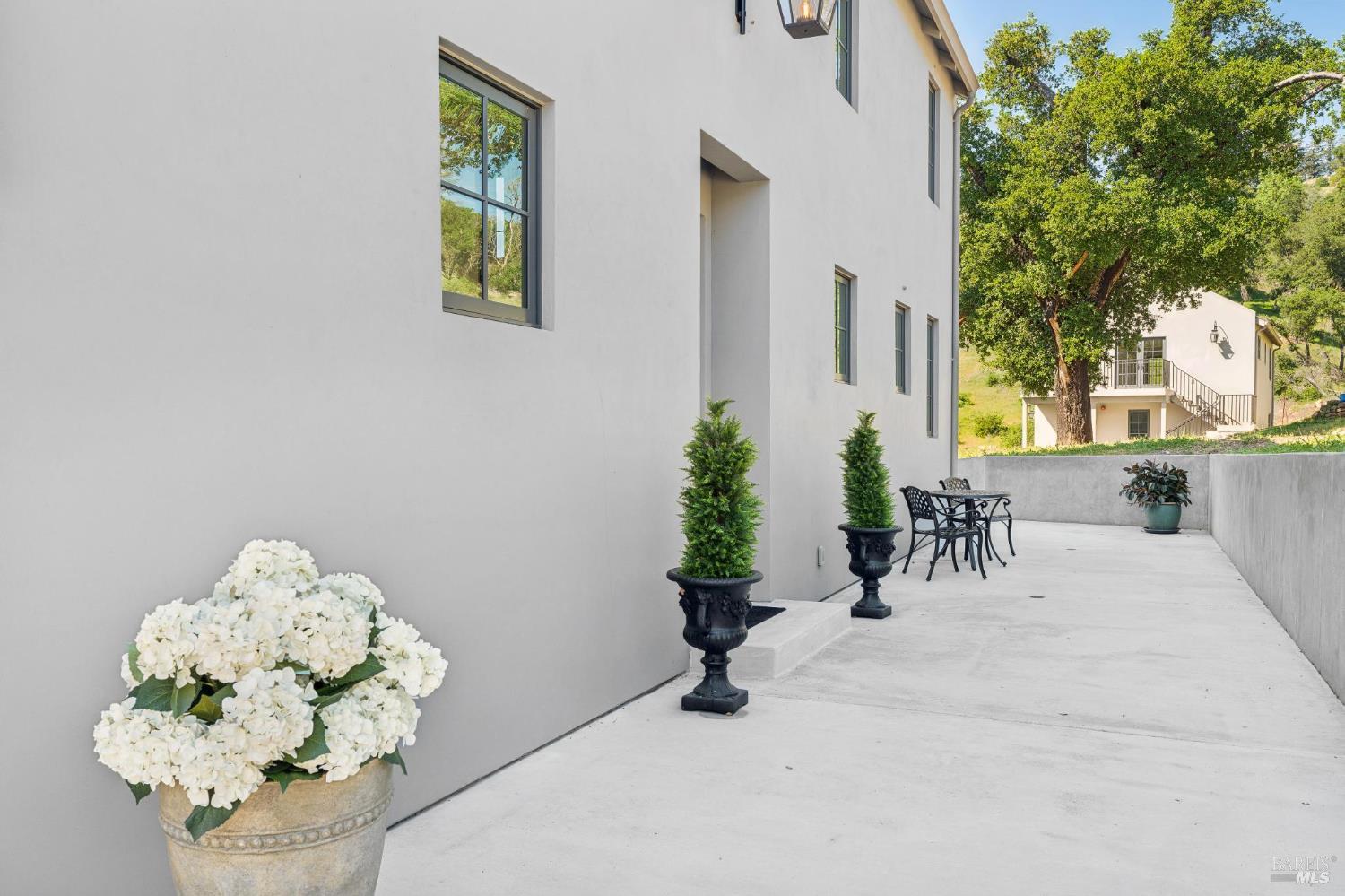 1044 Deer Park Road Deer Park CA 94576