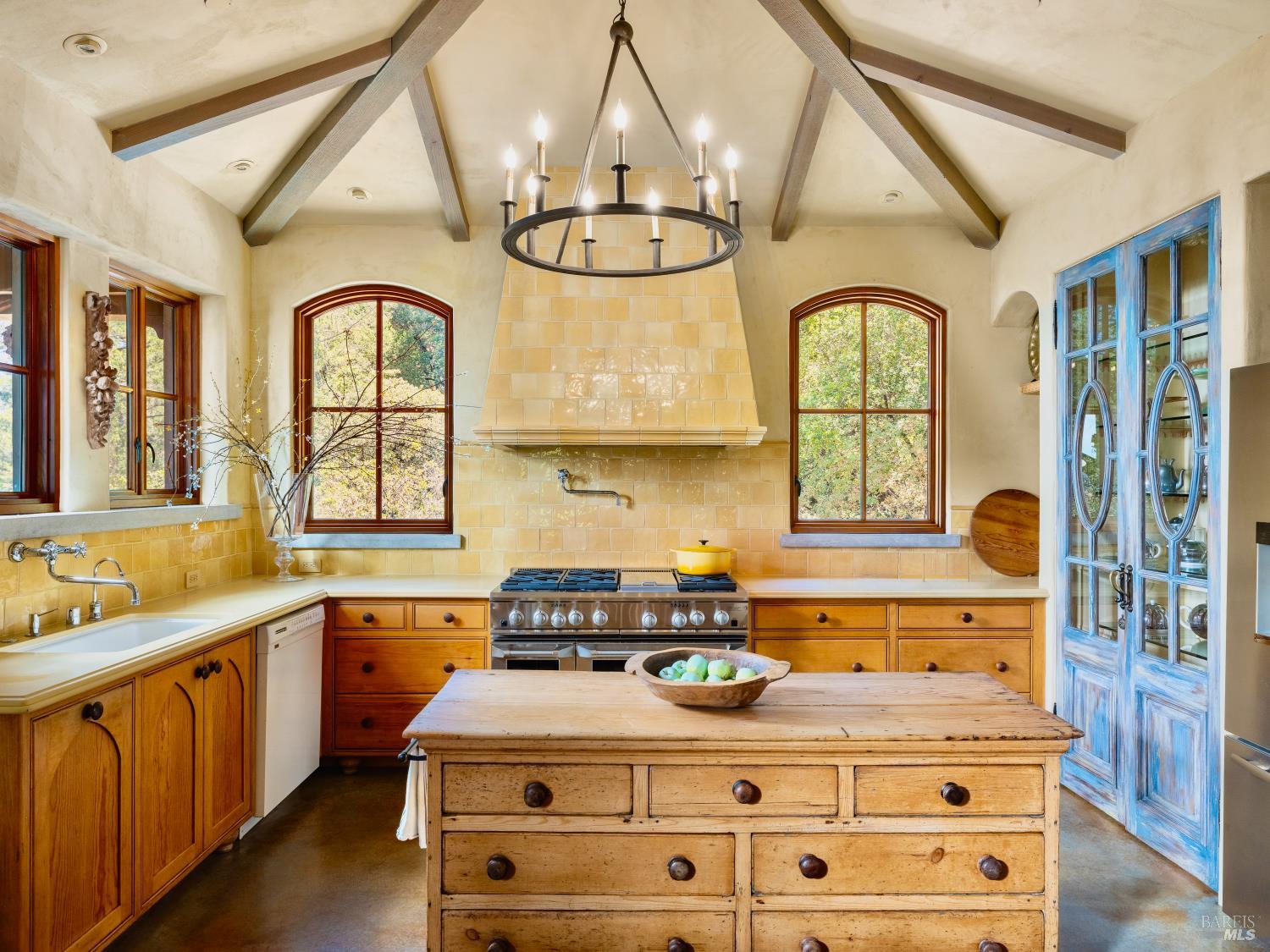 6640 Sonoma Mountain Road Santa Rosa CA 95404
