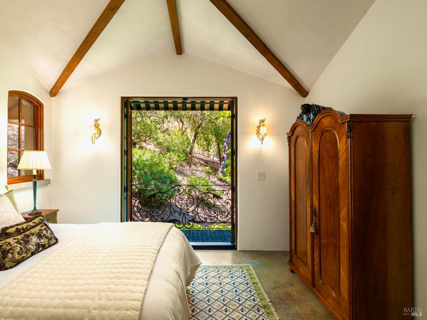 6640 Sonoma Mountain Road Santa Rosa CA 95404