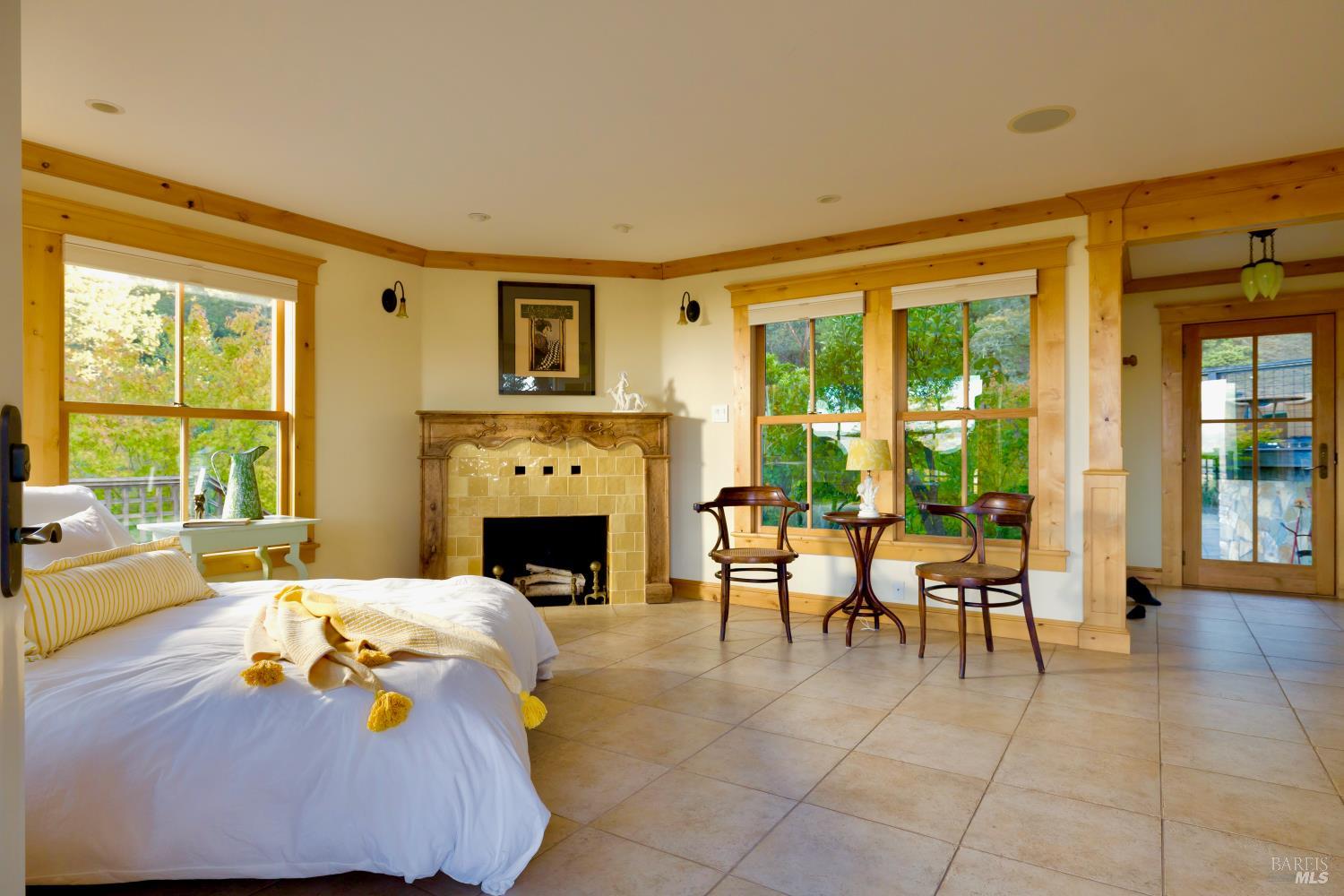 6640 Sonoma Mountain Road Santa Rosa CA 95404