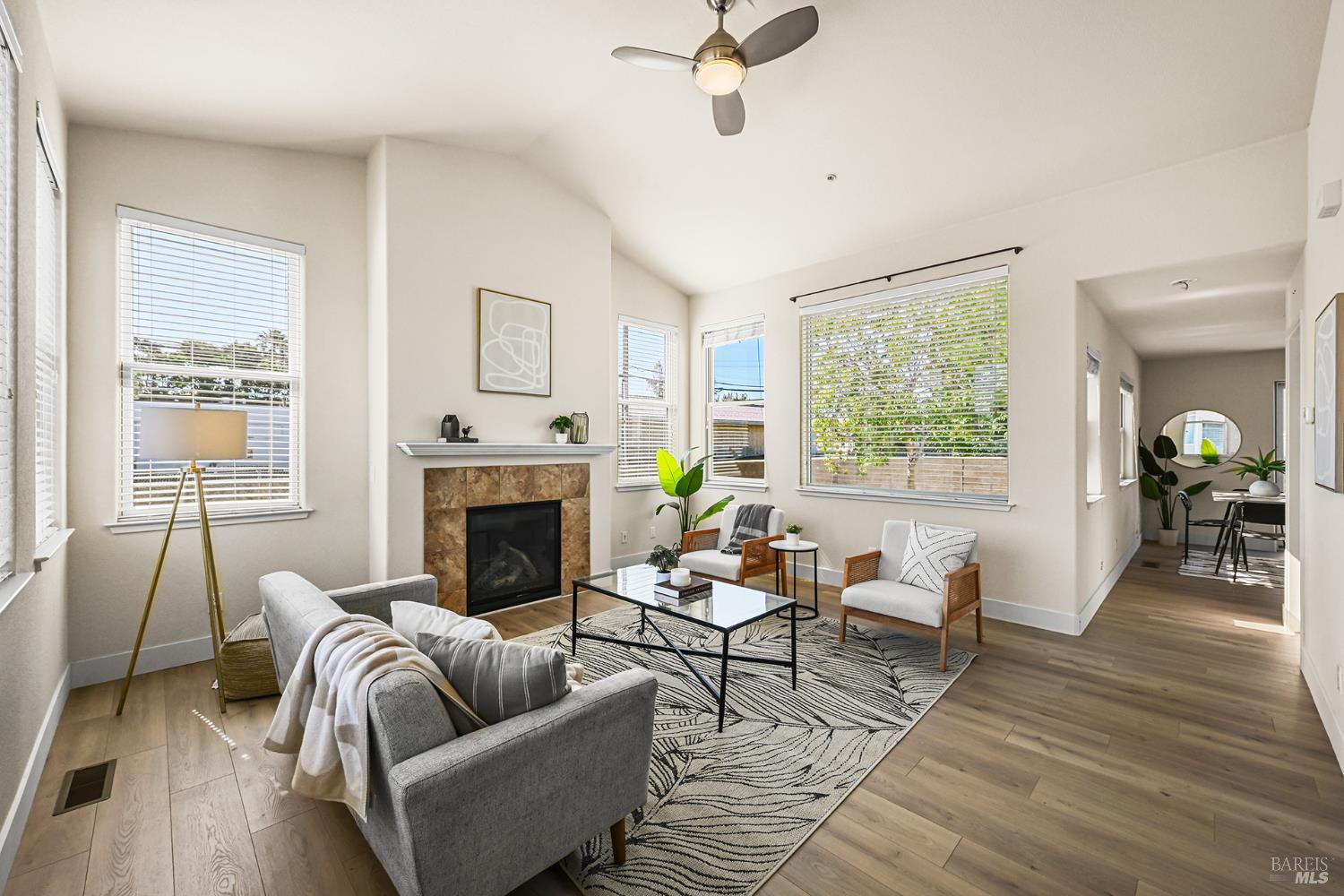 401 Lindberg Circle Petaluma CA 94952