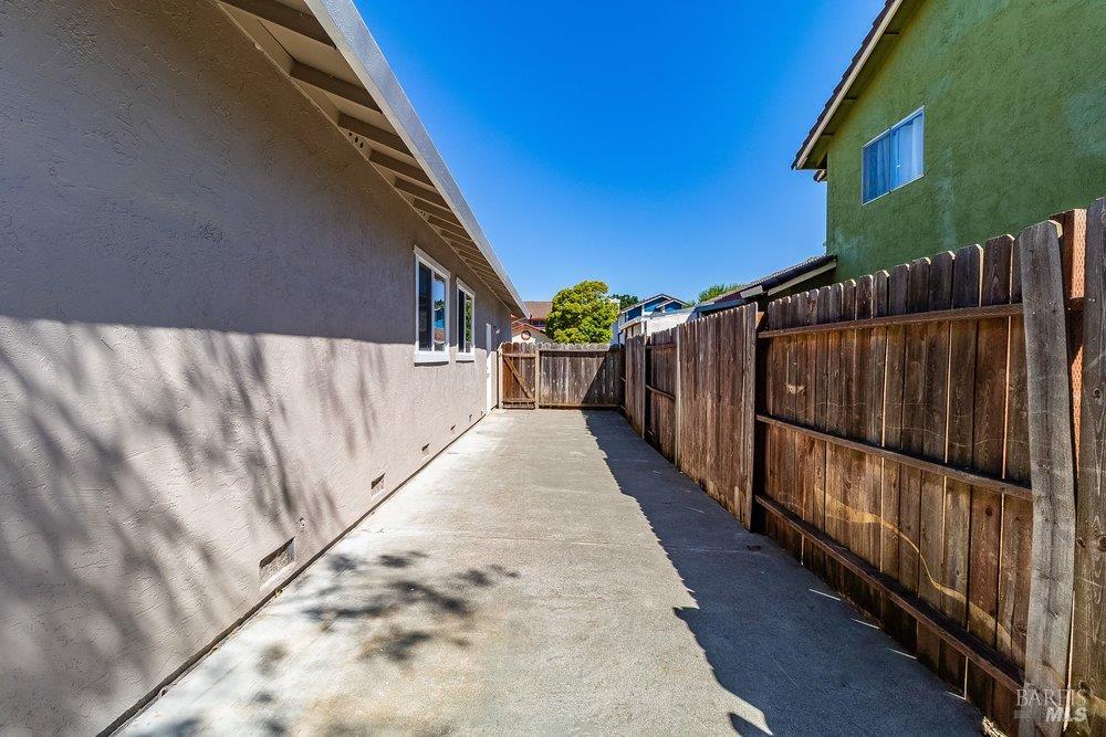 731 Newport Way Vallejo CA 94589
