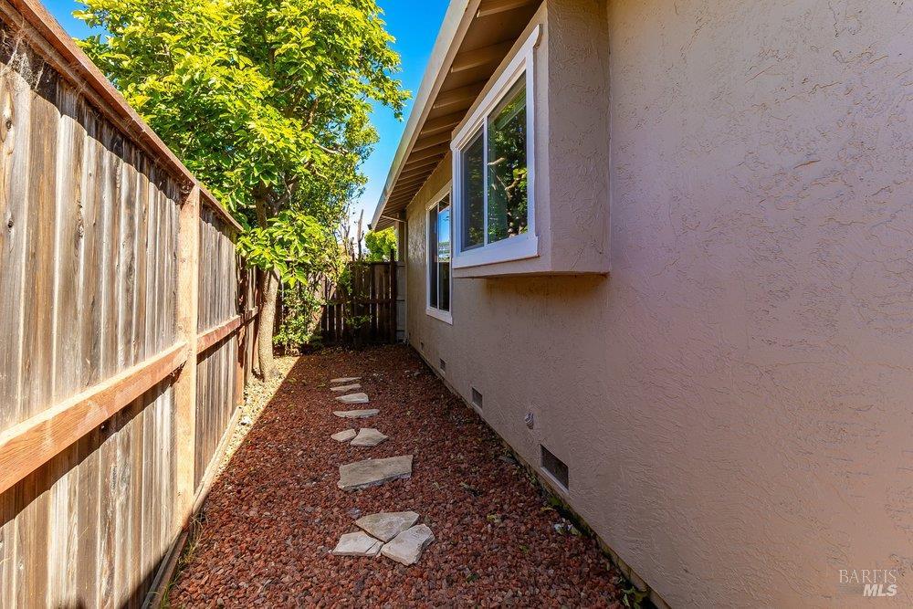 731 Newport Way Vallejo CA 94589