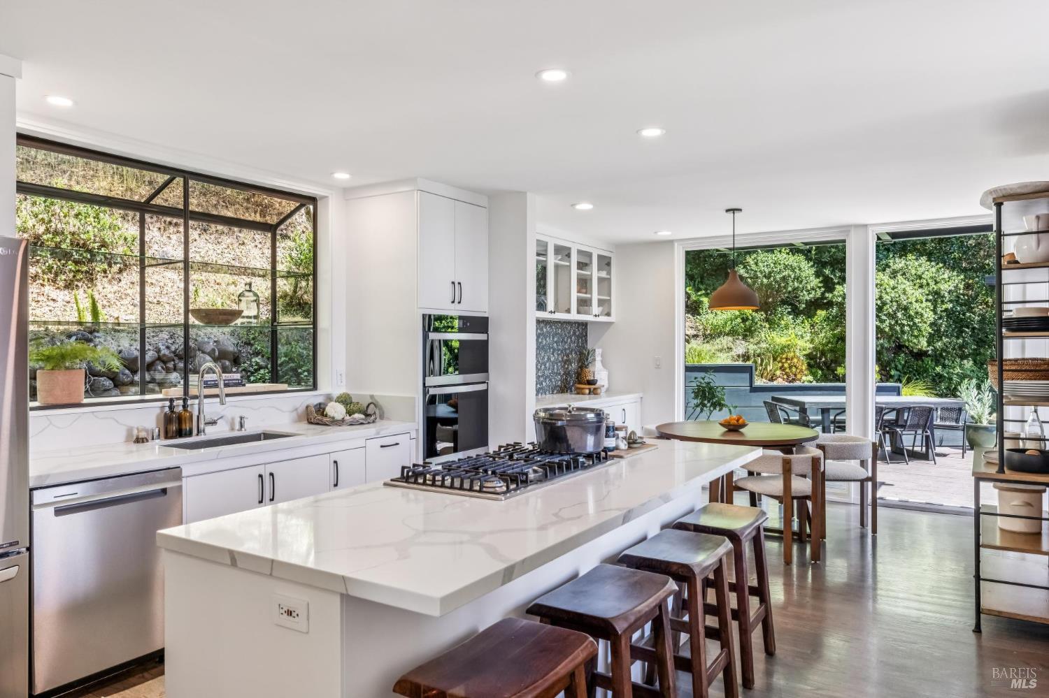 312 Fairhills Drive San Rafael CA 94901