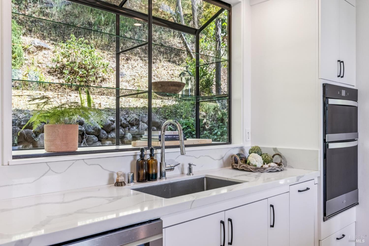 312 Fairhills Drive San Rafael CA 94901