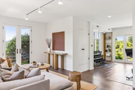 312 Fairhills Drive San Rafael CA 94901