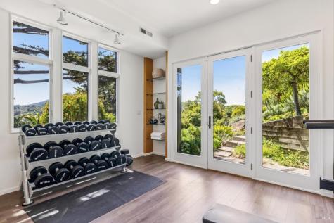 312 Fairhills Drive San Rafael CA 94901