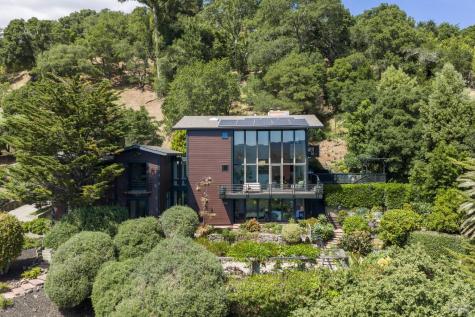 312 Fairhills Drive San Rafael CA 94901