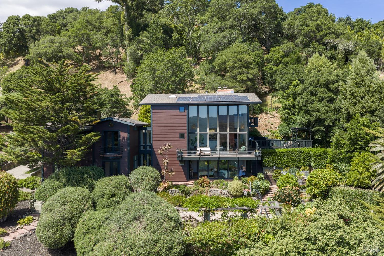 312 Fairhills Drive San Rafael CA 94901