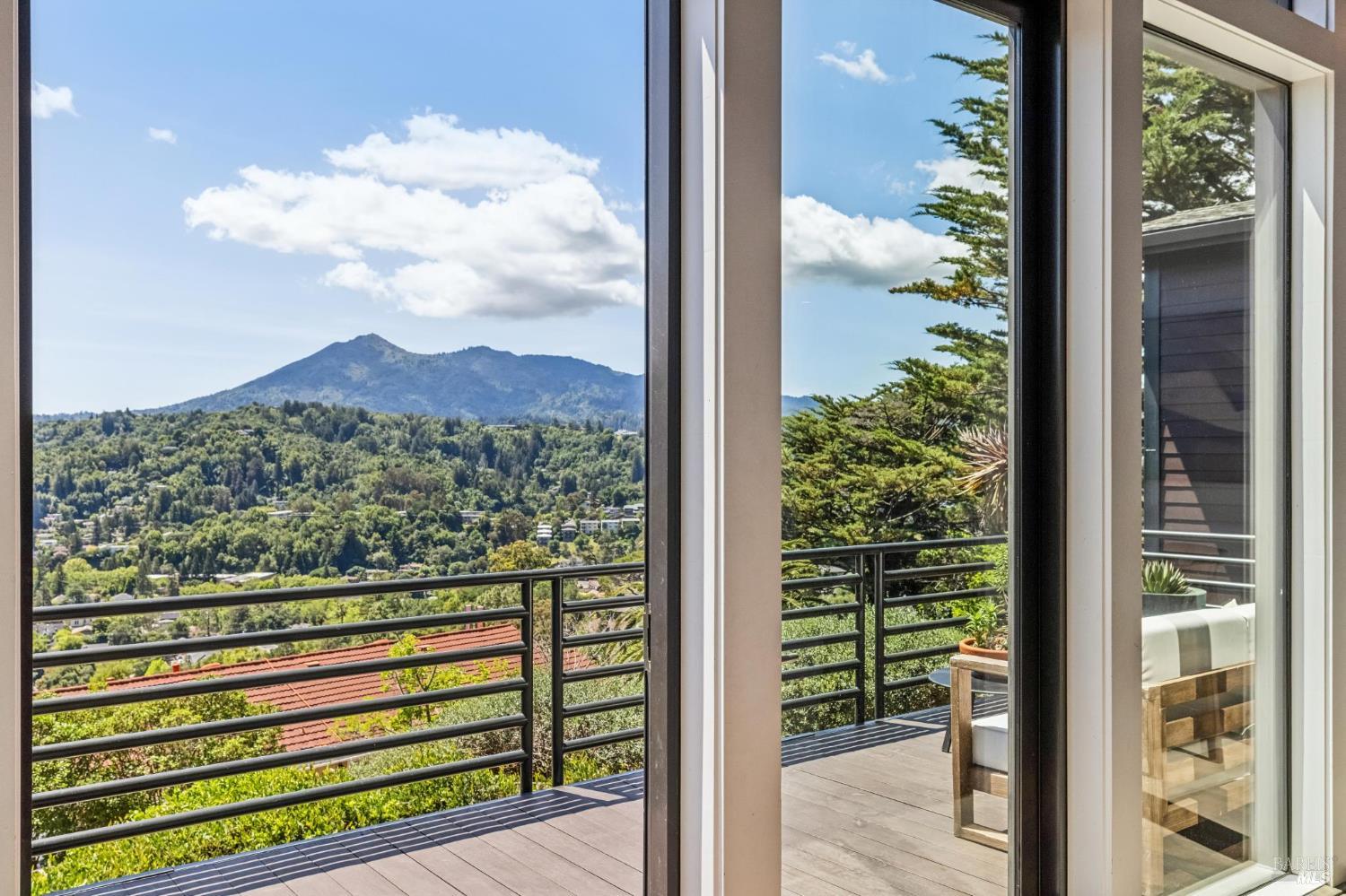 312 Fairhills Drive San Rafael CA 94901
