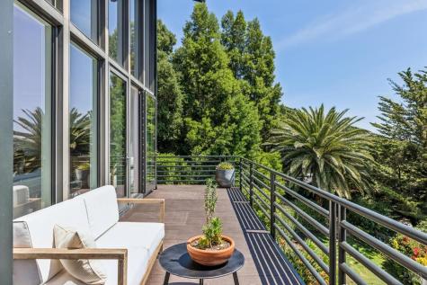 312 Fairhills Drive San Rafael CA 94901