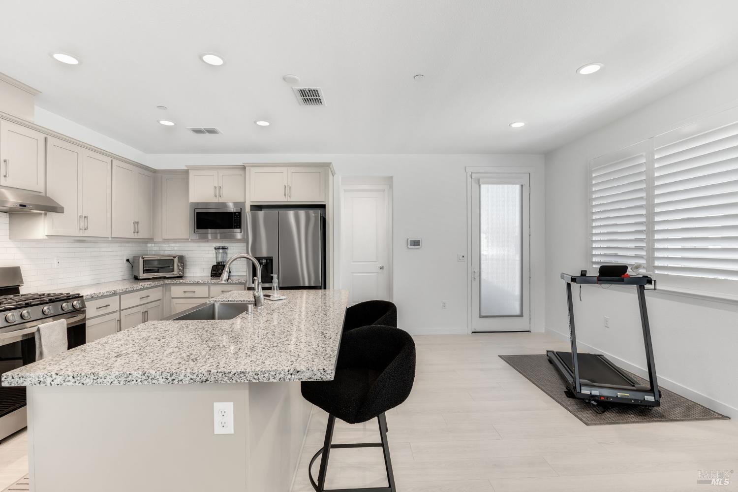 2303 Rustic Oak Lane Rio Vista CA 94571