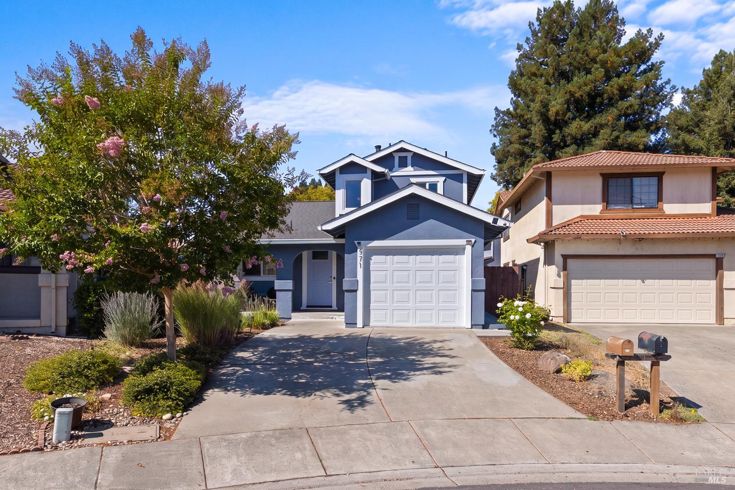 971 Hacienda Circle Rohnert Park CA 94928