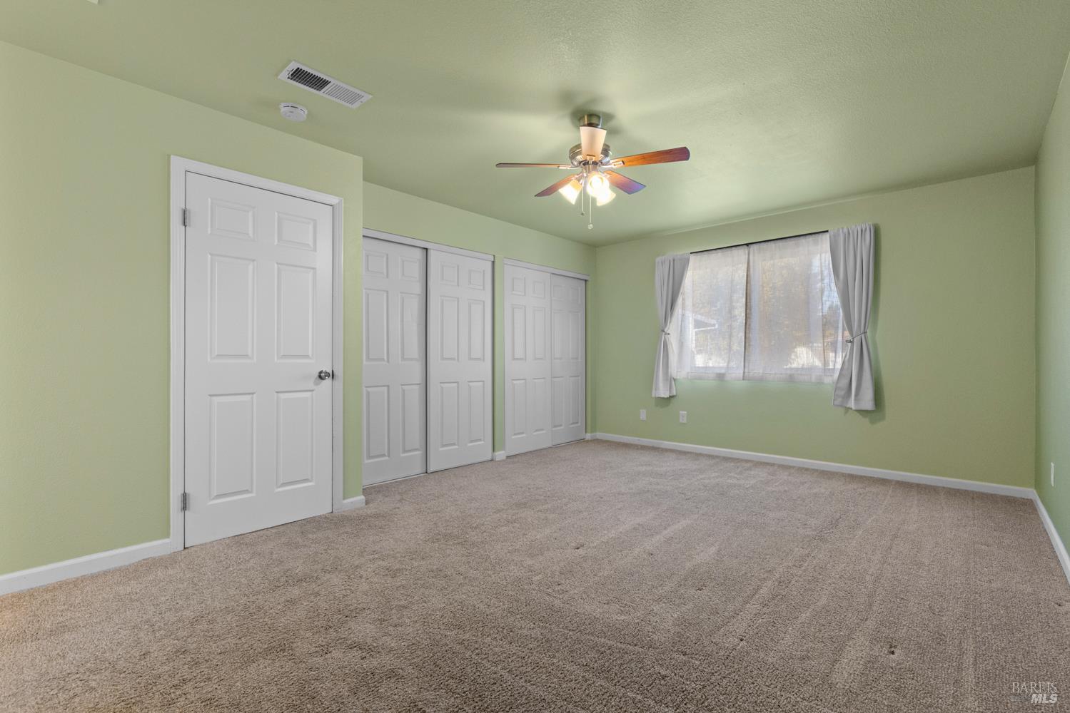 971 Hacienda Circle Rohnert Park CA 94928
