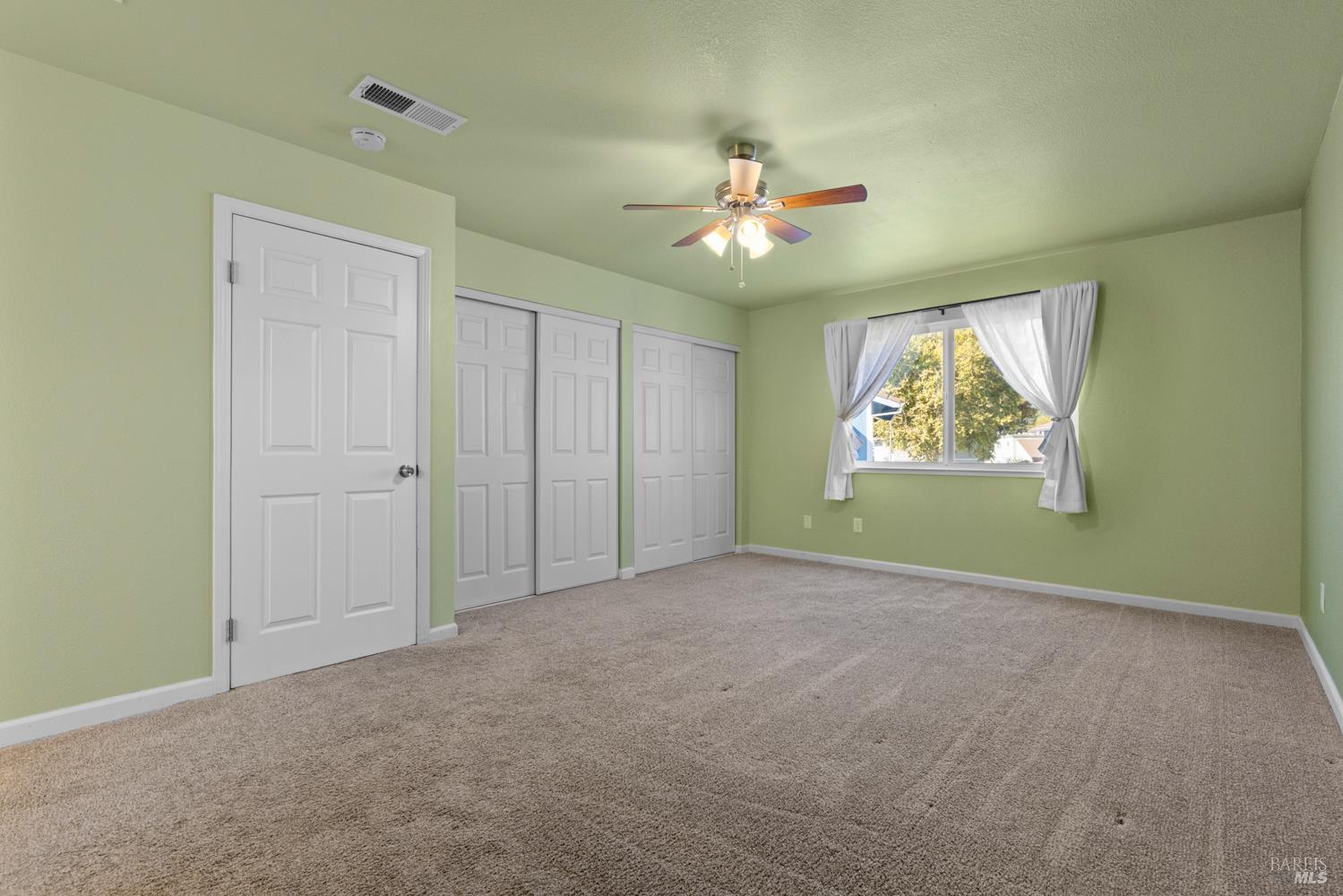 971 Hacienda Circle Rohnert Park CA 94928