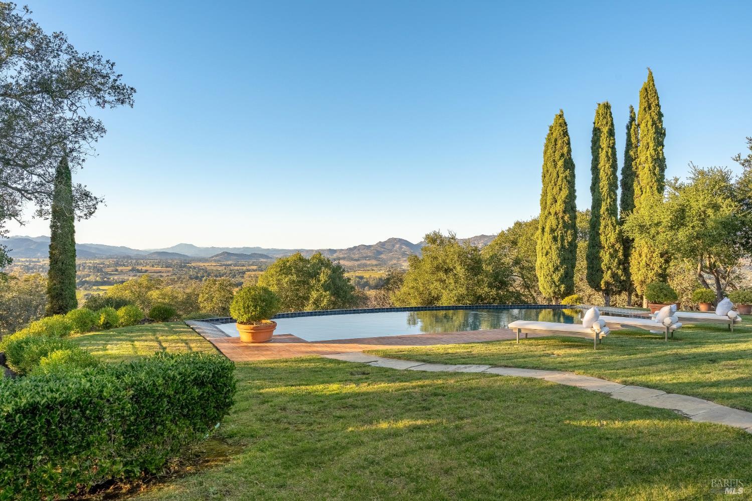 600 Stonecrest Drive Napa CA 94558