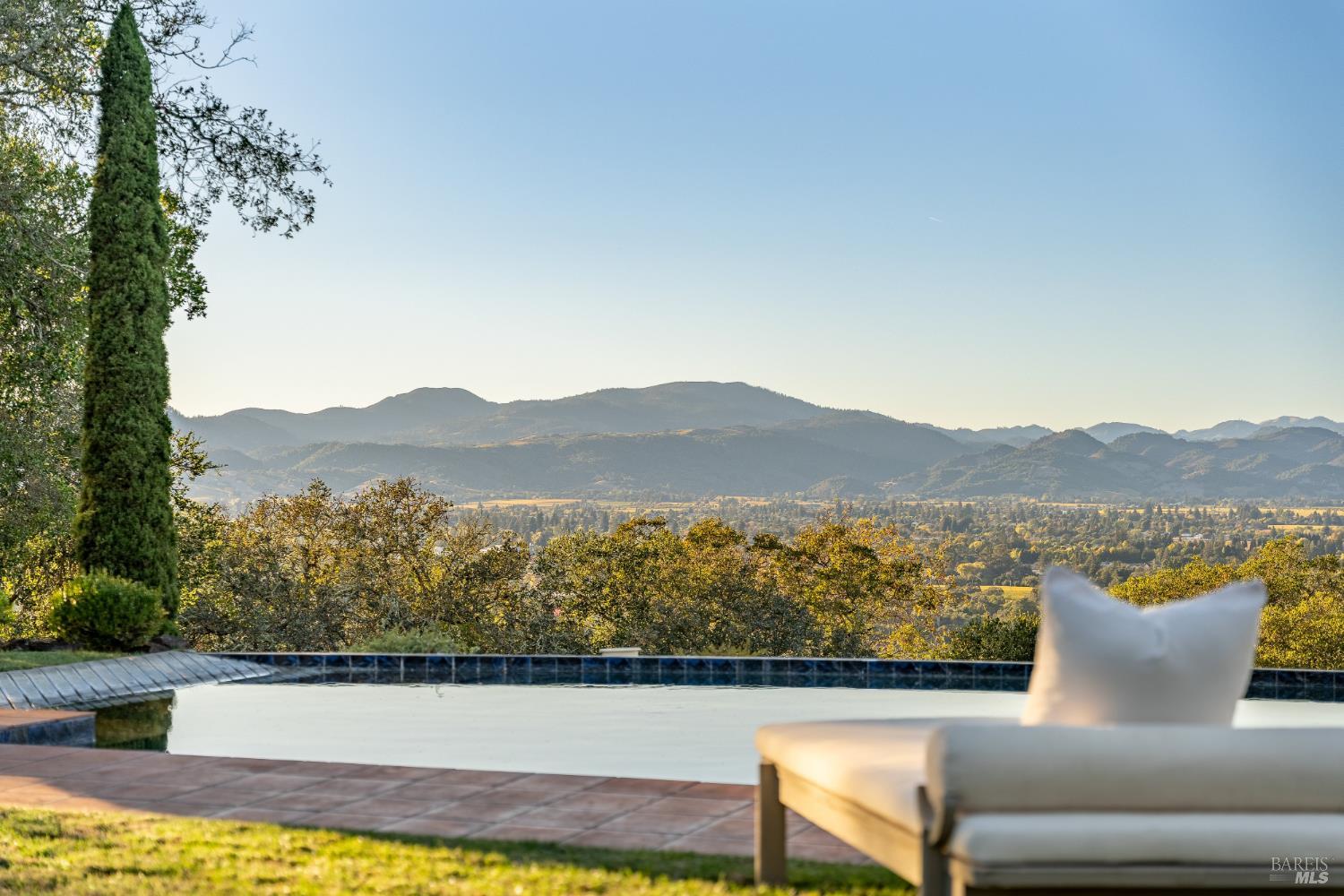 600 Stonecrest Drive Napa CA 94558