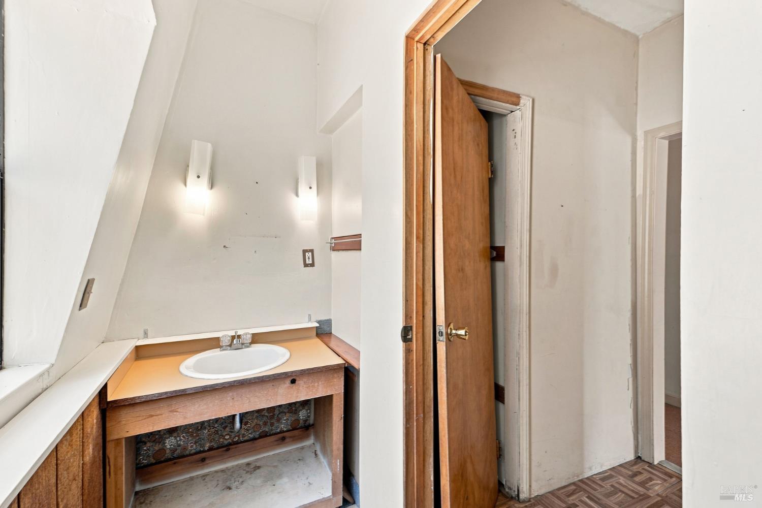 10635 Barnett Valley Road Sebastopol CA 95472