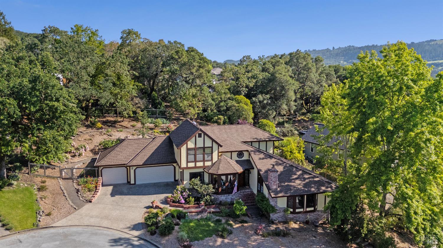 3541 Foxwood Place Santa Rosa CA 95405