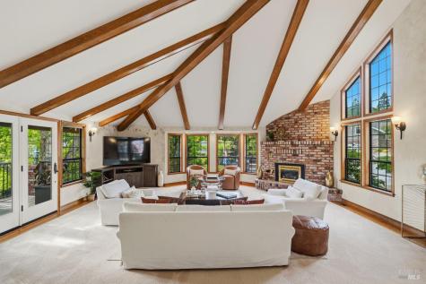 3541 Foxwood Place Santa Rosa CA 95405