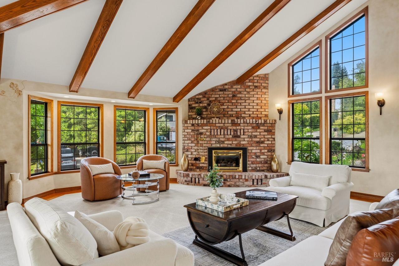 3541 Foxwood Place Santa Rosa CA 95405