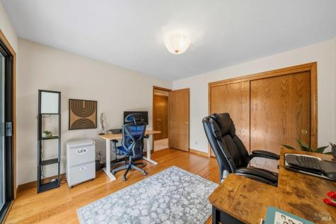 3541 Foxwood Place Santa Rosa CA 95405